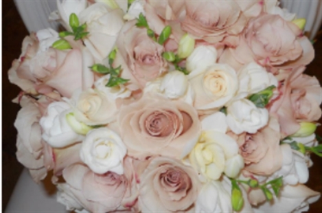 Shiraz Flowers & Gifts