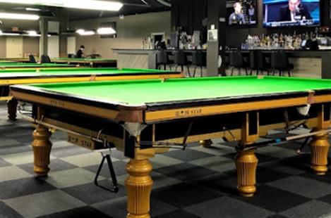 Master Q Snooker, Billiards & Lounge