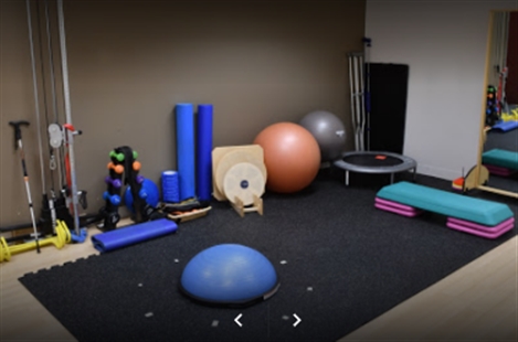 AXiO Sport Medicine Clinic