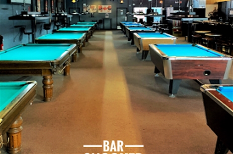 Bar snooker billard