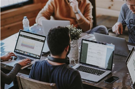  PAL Customer Relationship Management