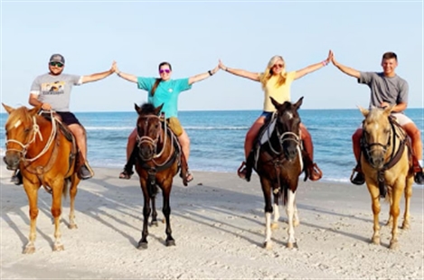 Brokeatoe Horseback Riding on the Beach