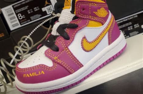Nike Community Store