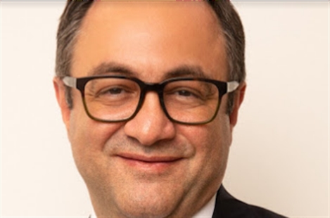 Dr. Daniel Golshani