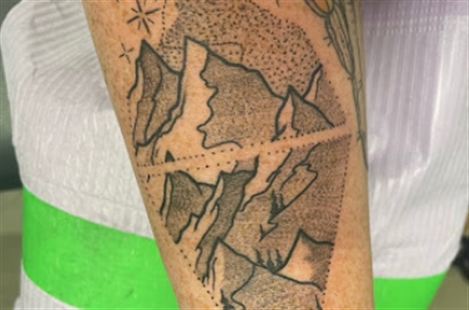 Silverline Tattoo and Body Piercing