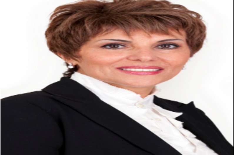 Mrs. Naz Mashinchi
