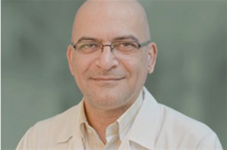 Dr. Kiumars Bayat