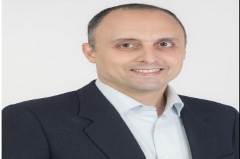 Mr. Ali Manavi